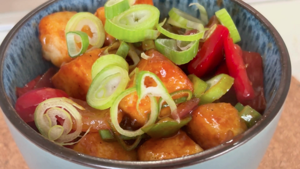 Chilli Paneer Recipe (Dry, Spicy & Indo-Chinese Style)